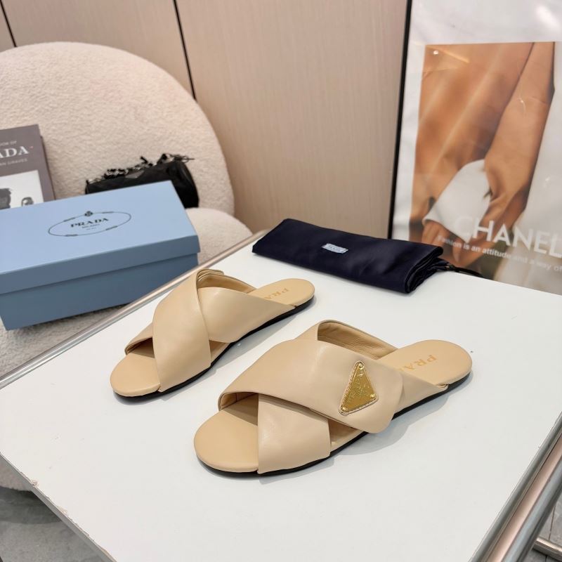 Pra*a slippers